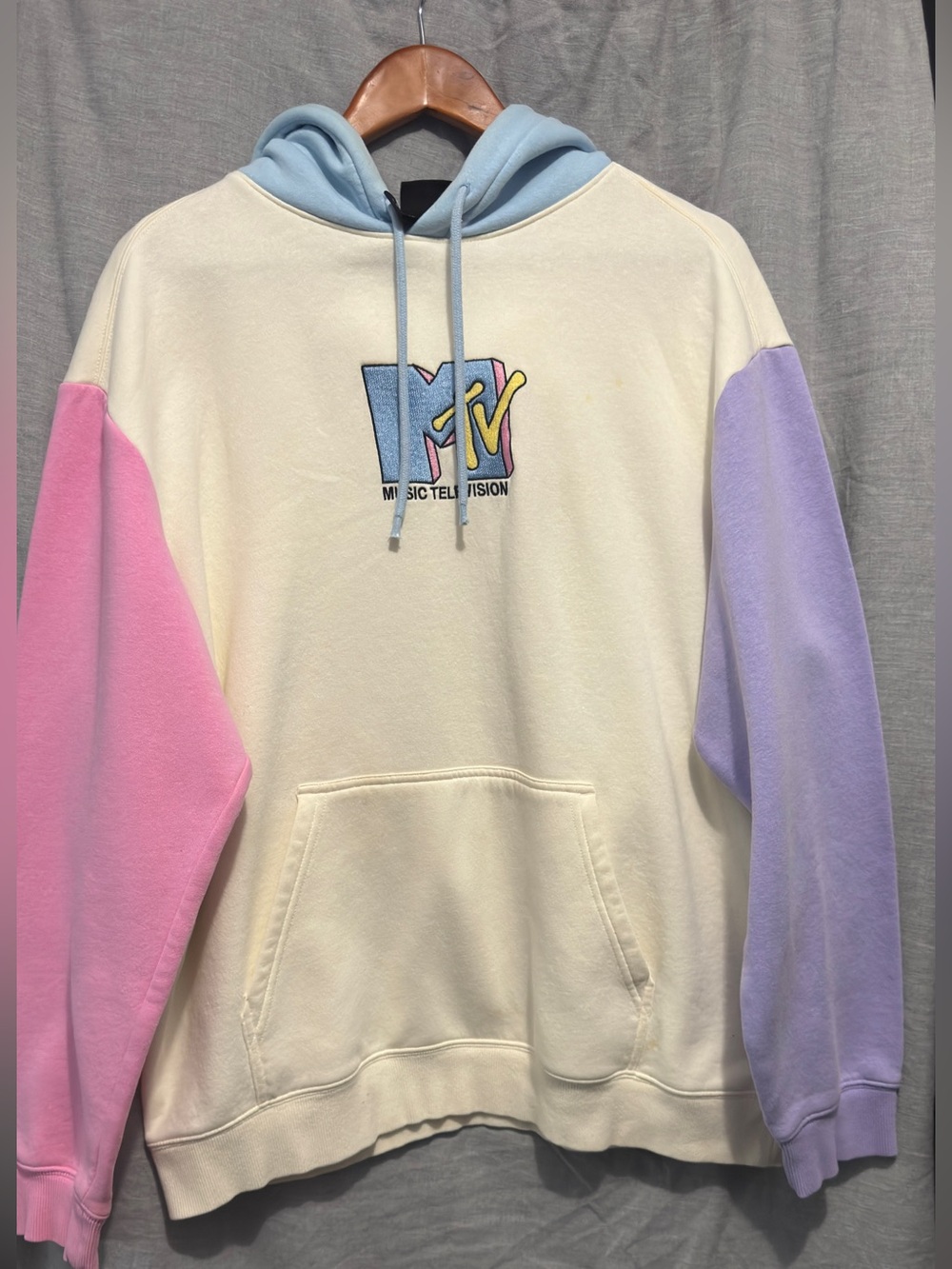 H&M MTV Colorblock Hoodie - Cream with Pink & Lavender - Relaxed Fit LARGE